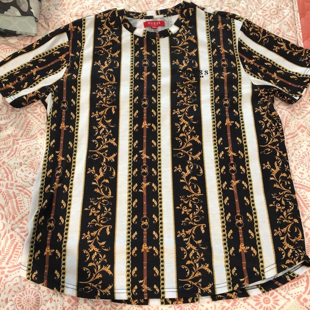 Guess Royal design Men’s Short Sleeve Tshirt XL